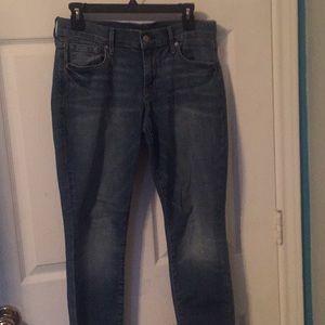 Old navy mid-rise jeans size 4